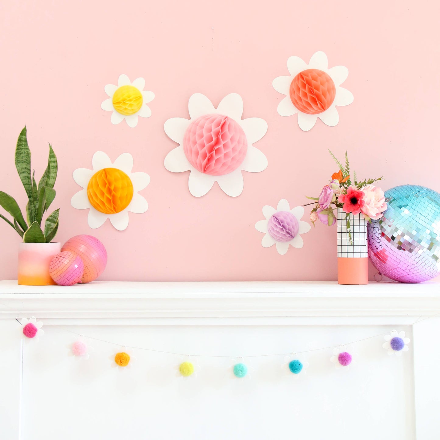Honeycomb Daisies