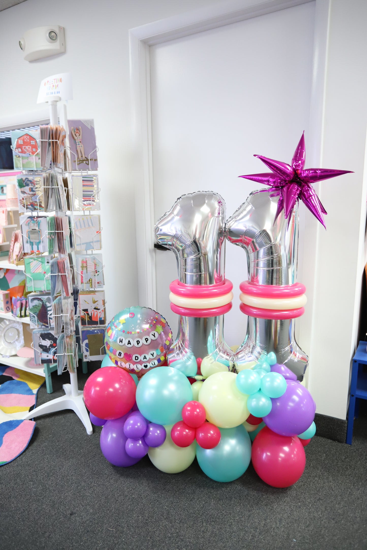 DELUXE Double Digit Balloon Marquee Stacker