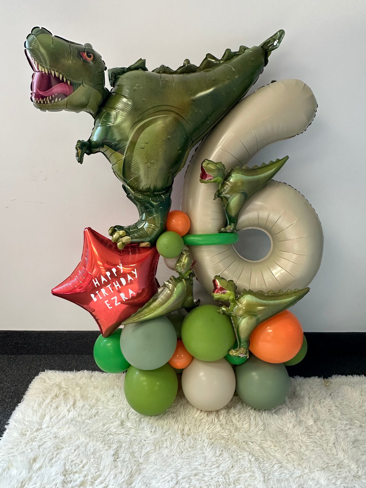 DELUXE Single Digit Balloon Marquee Stacker