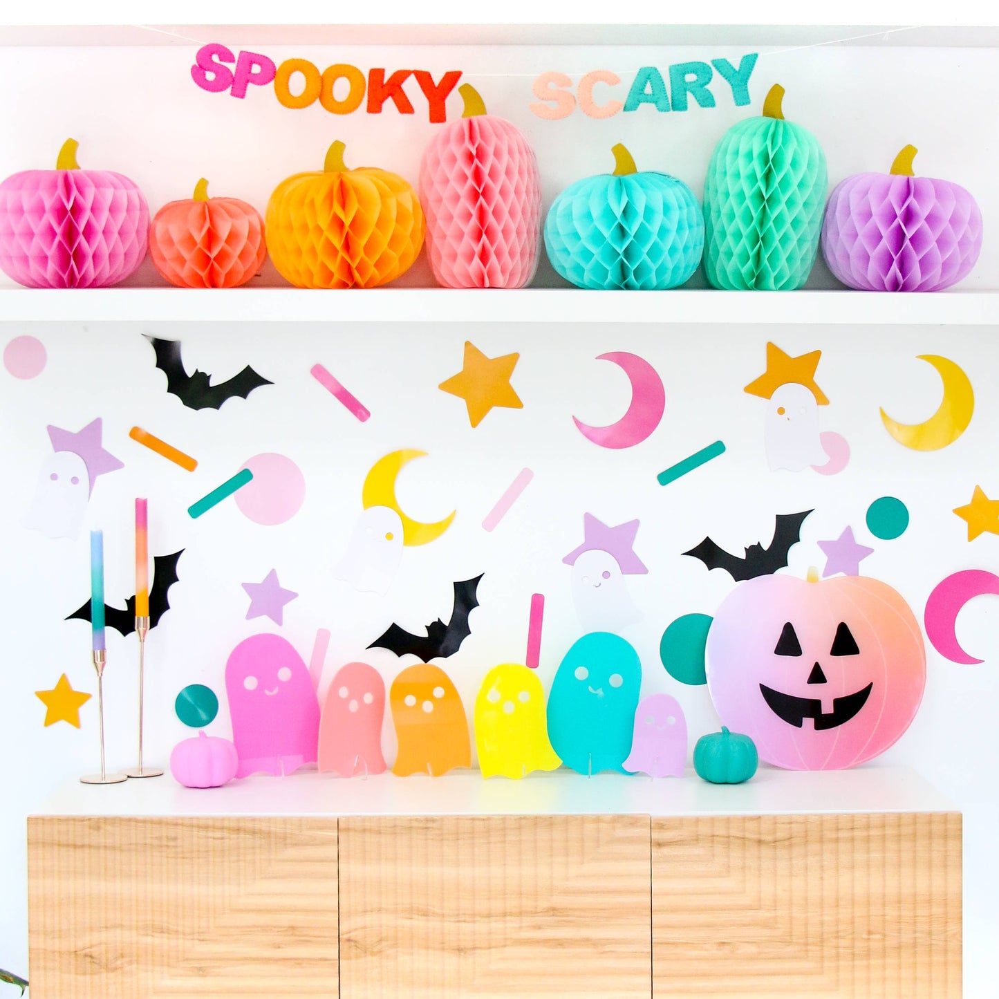 Spooktastic Giant Halloween Confetti Mix